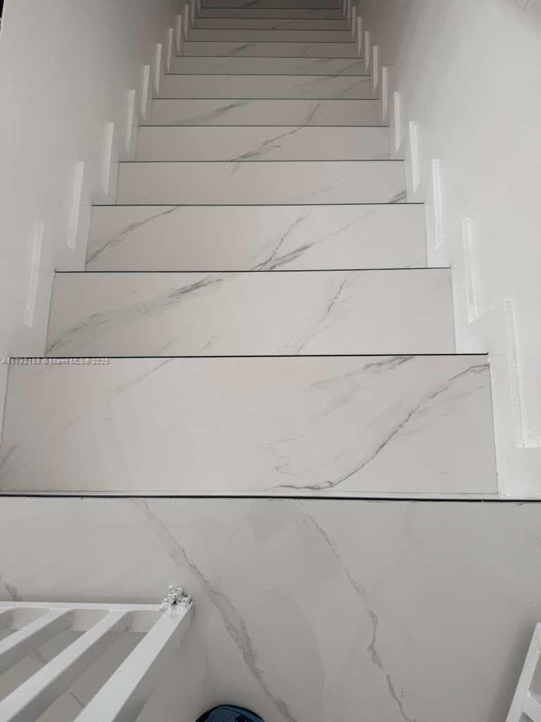 10003 W Okeechobee Rd