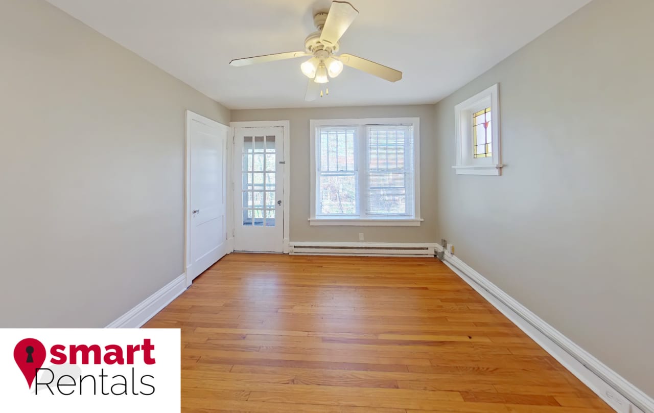 4964 Lindenwood Avenue - B