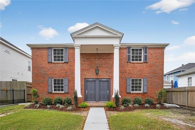 6662 LOUIS XIV Street