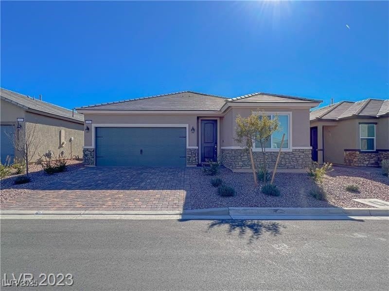 6983 Atwood Peaks Avenue