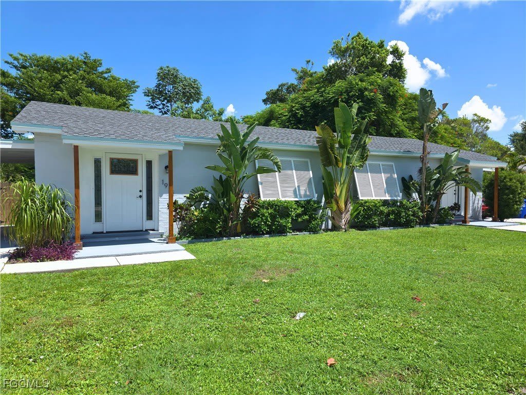 1915 Llewellyn Drive