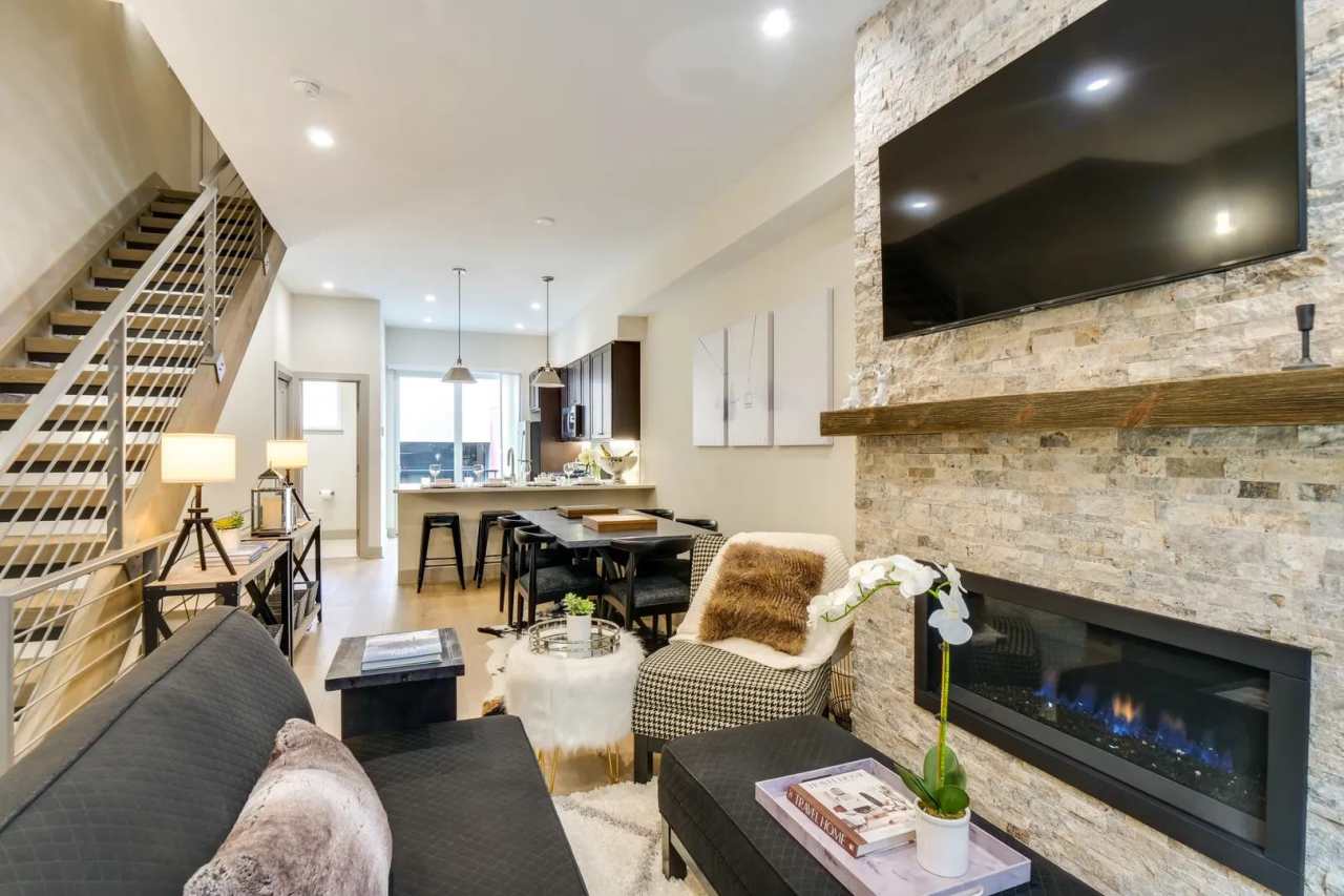 Brand new construction! Attached Garage, Pets Negotiable, Rooftop Deck, High End Finishes! 6 Month Lease available