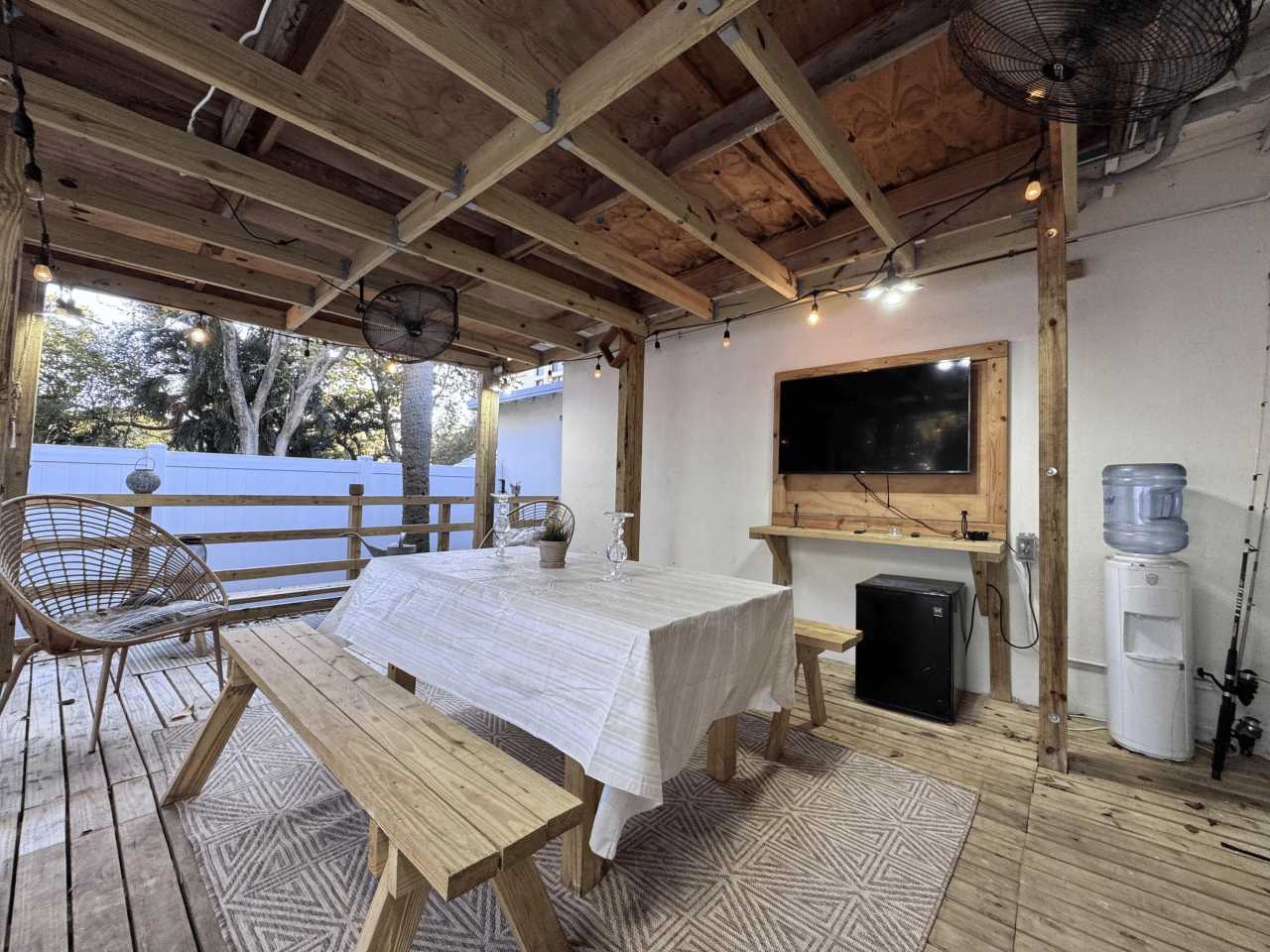 2040 E Hillsboro Boulevard