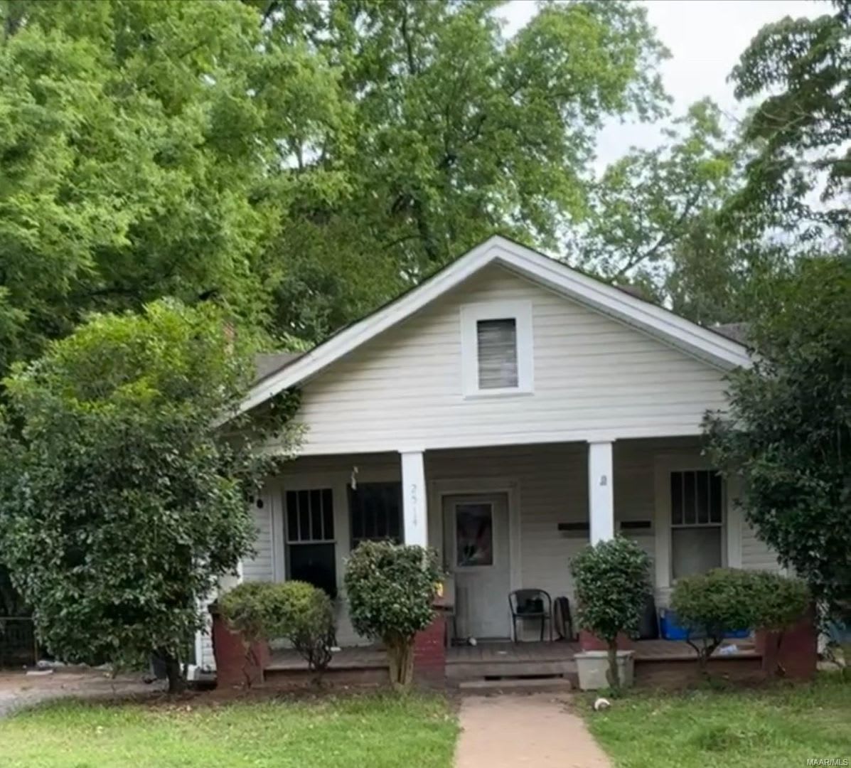 Charming 3 Bed, 2 Bath Single Family Home in Montgomery, AL - $1175/mo