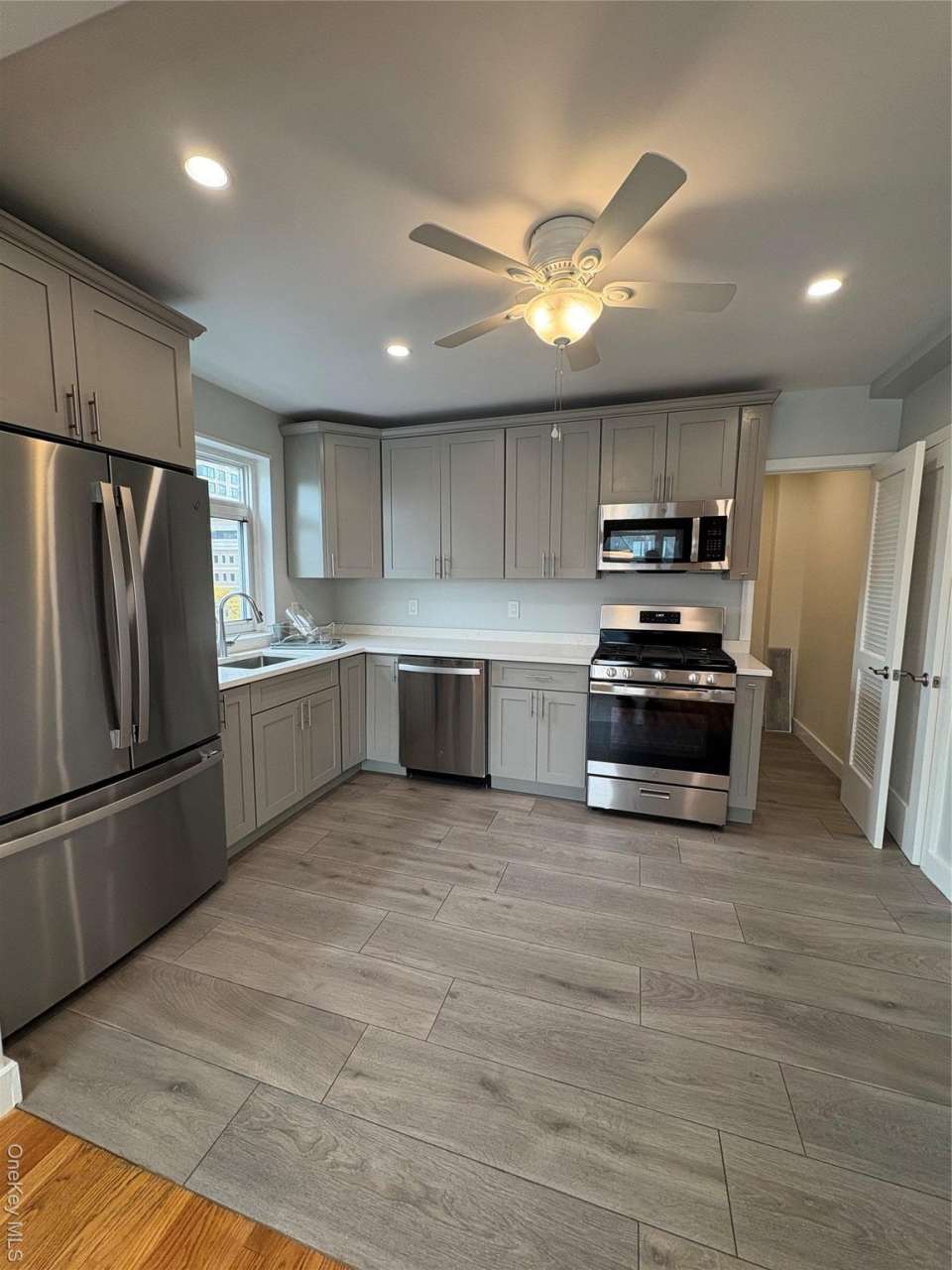 300 martine ave unit: 6J