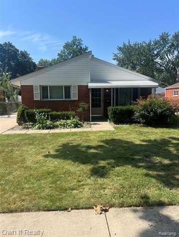 4666 ROOSEVELT Boulevard