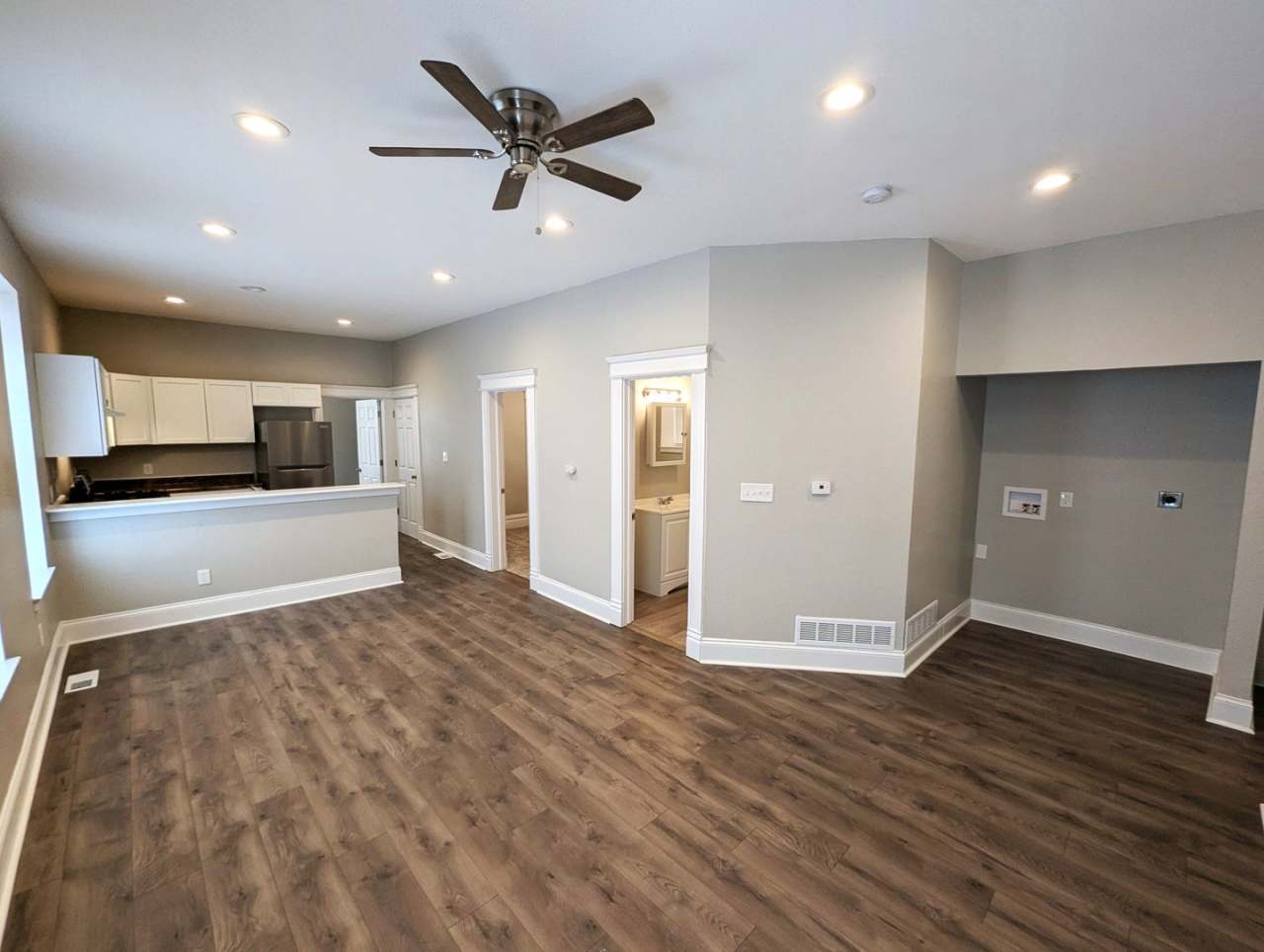 3104 Keokuk St
