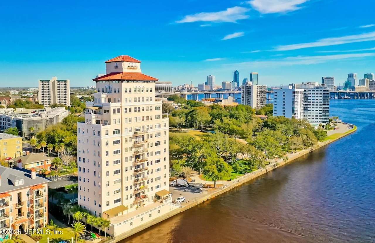 1846 MARGARET Street unit: 2B