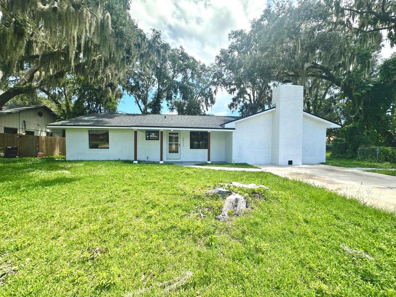 Your 3Beds/2Baths Florida escape – comfort, space  sunshine!