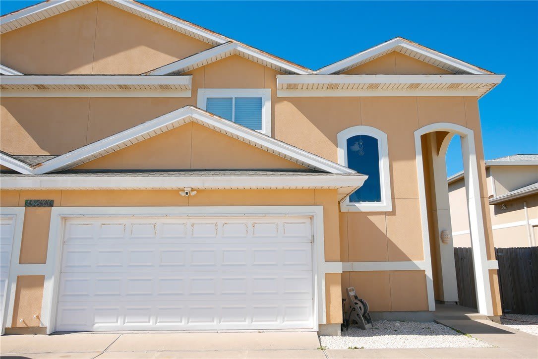 15433 Cruiser Street unit: B