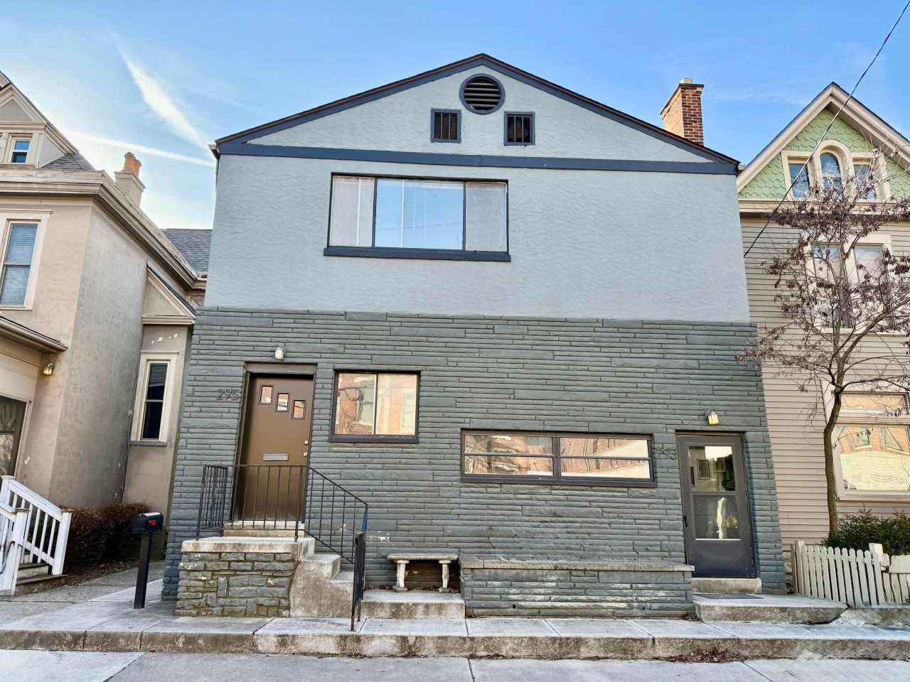 295 E Whittier Street unit: 293