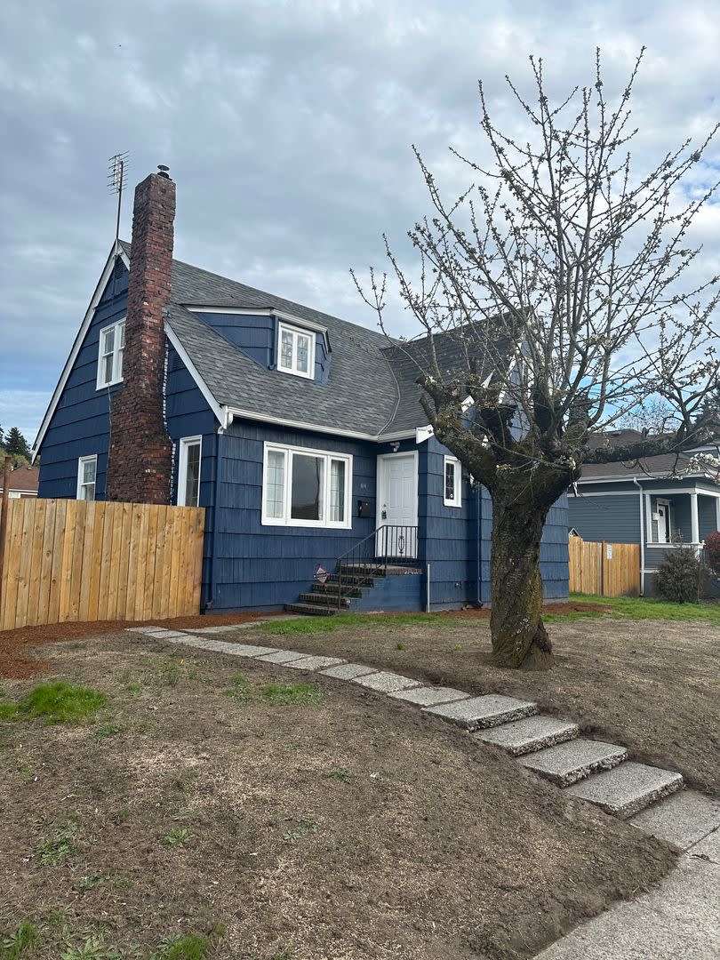 Downtown Remodeled Kent Home with fenced yard!