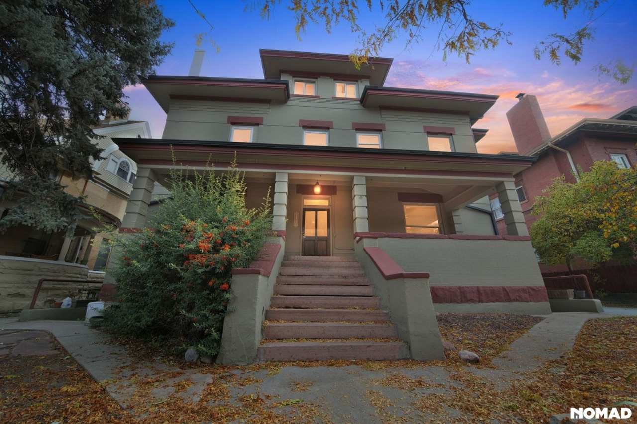 Victorian Home 1BR Condo in Cheesman Park Utilities Included
