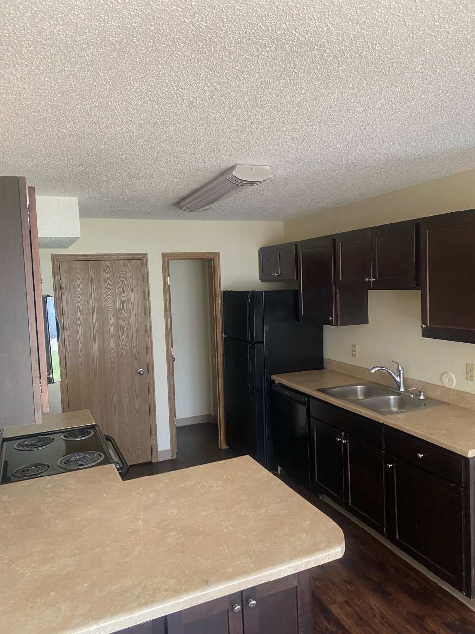 4310 Maricopa Drive - 1