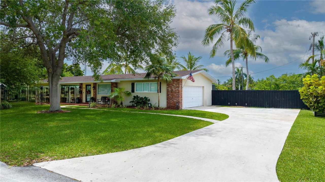 7940 Southwest 139th Terrace