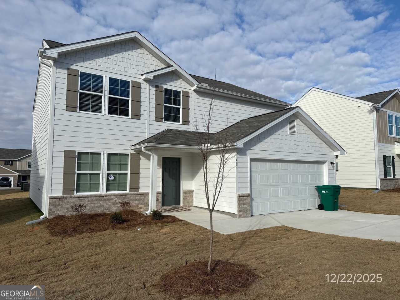 487 Grand Magnolia Street