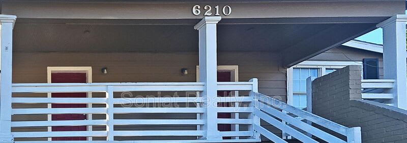 6210 Hayne Boulevard