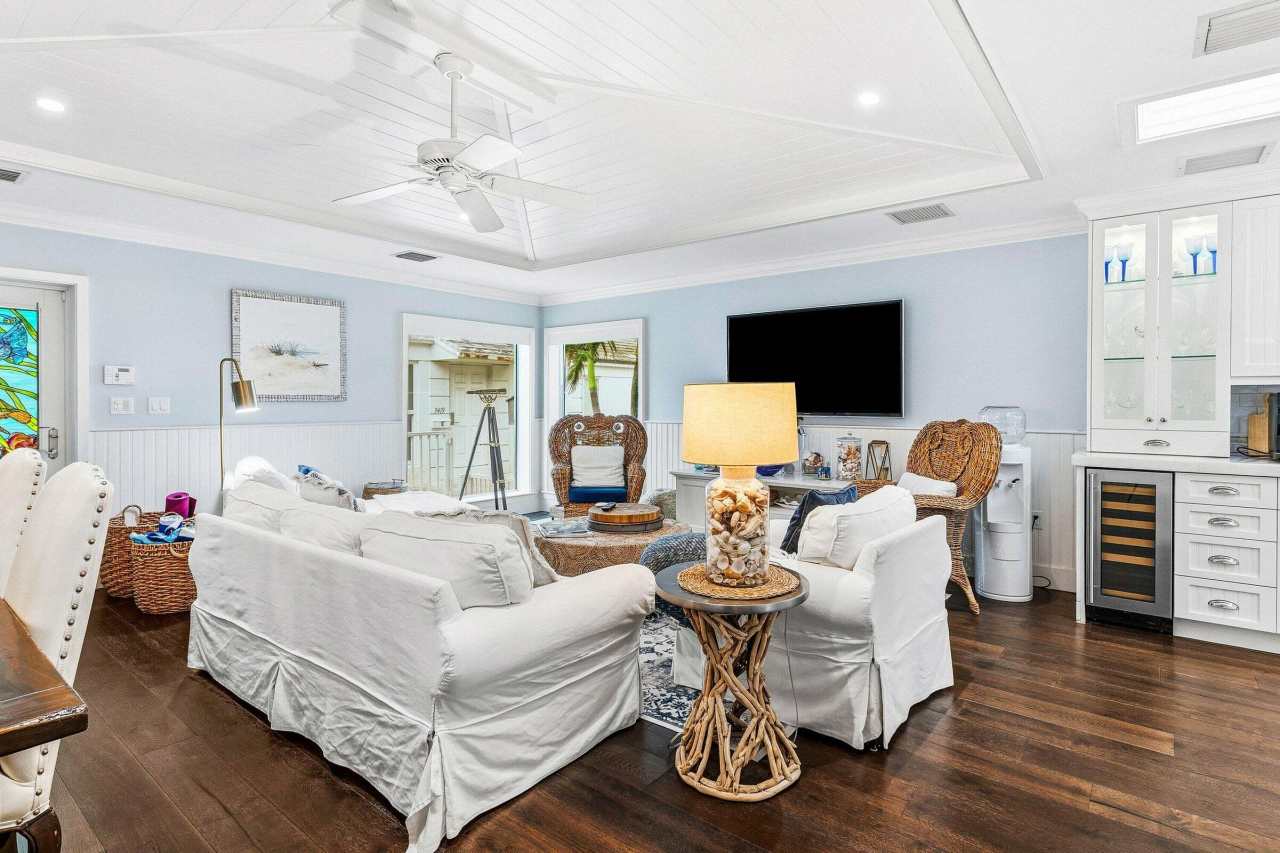 3421 South Ocean Boulevard