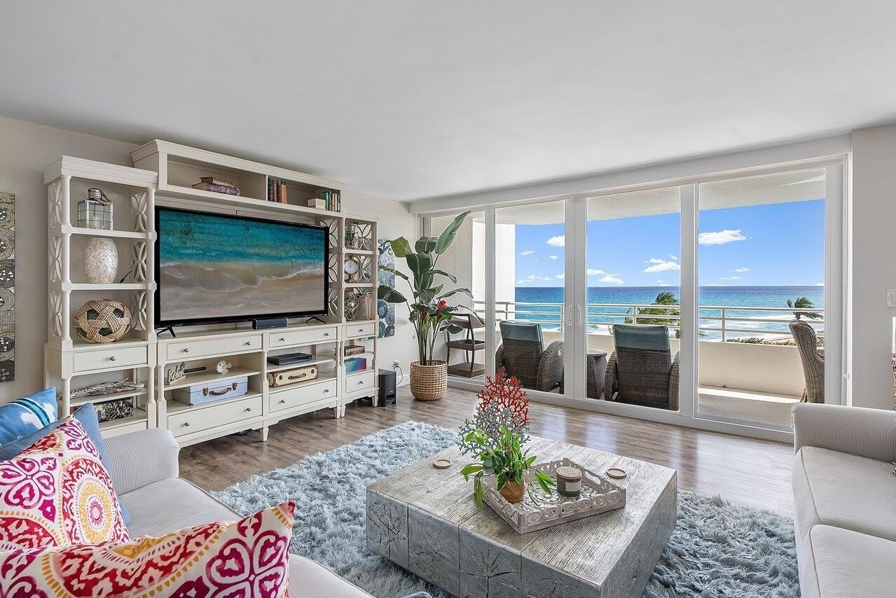 3407 S Ocean Boulevard