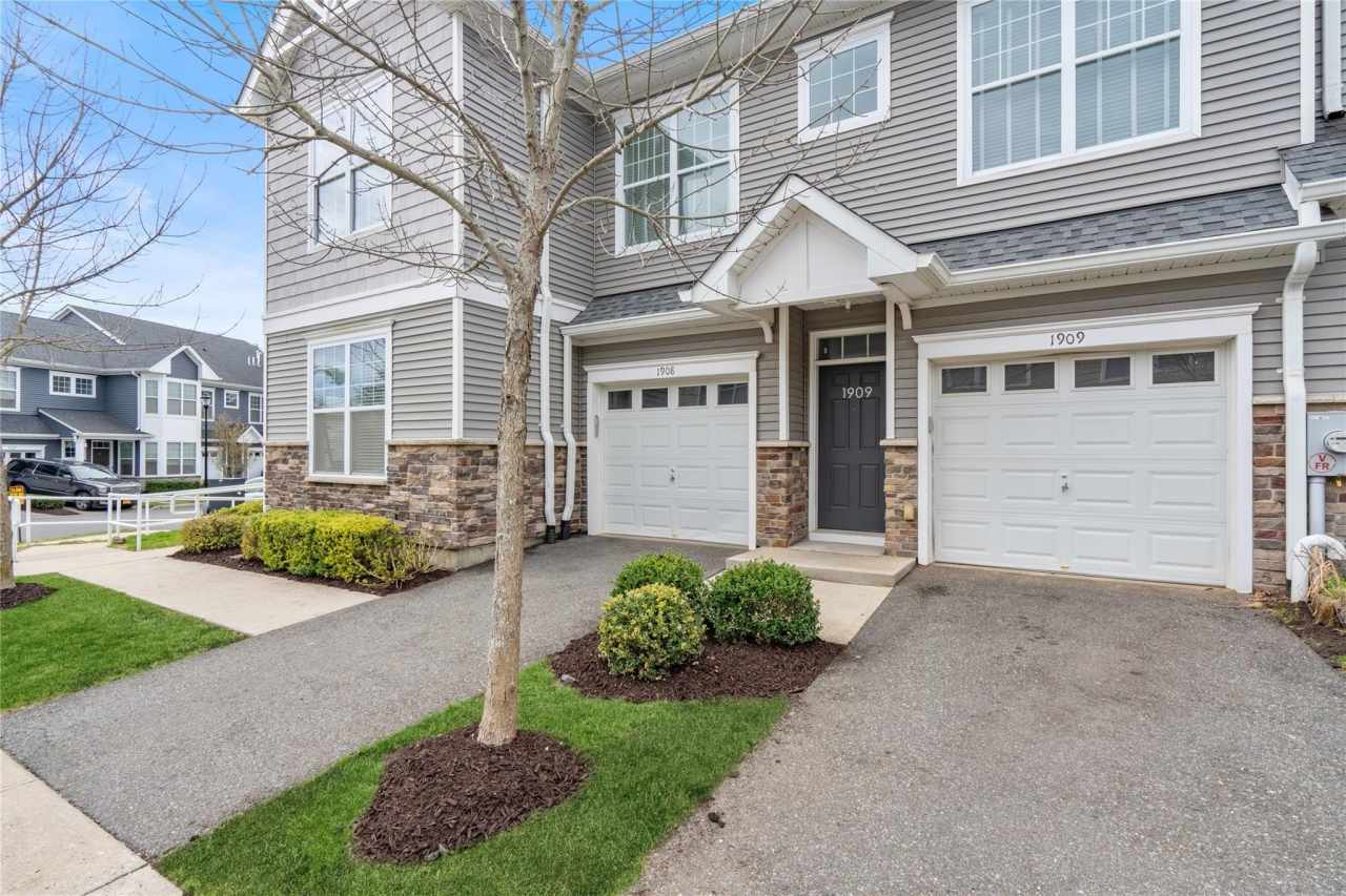 1909 Townhome Way