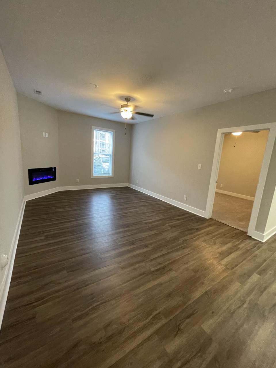 254 English Commons Drive#105