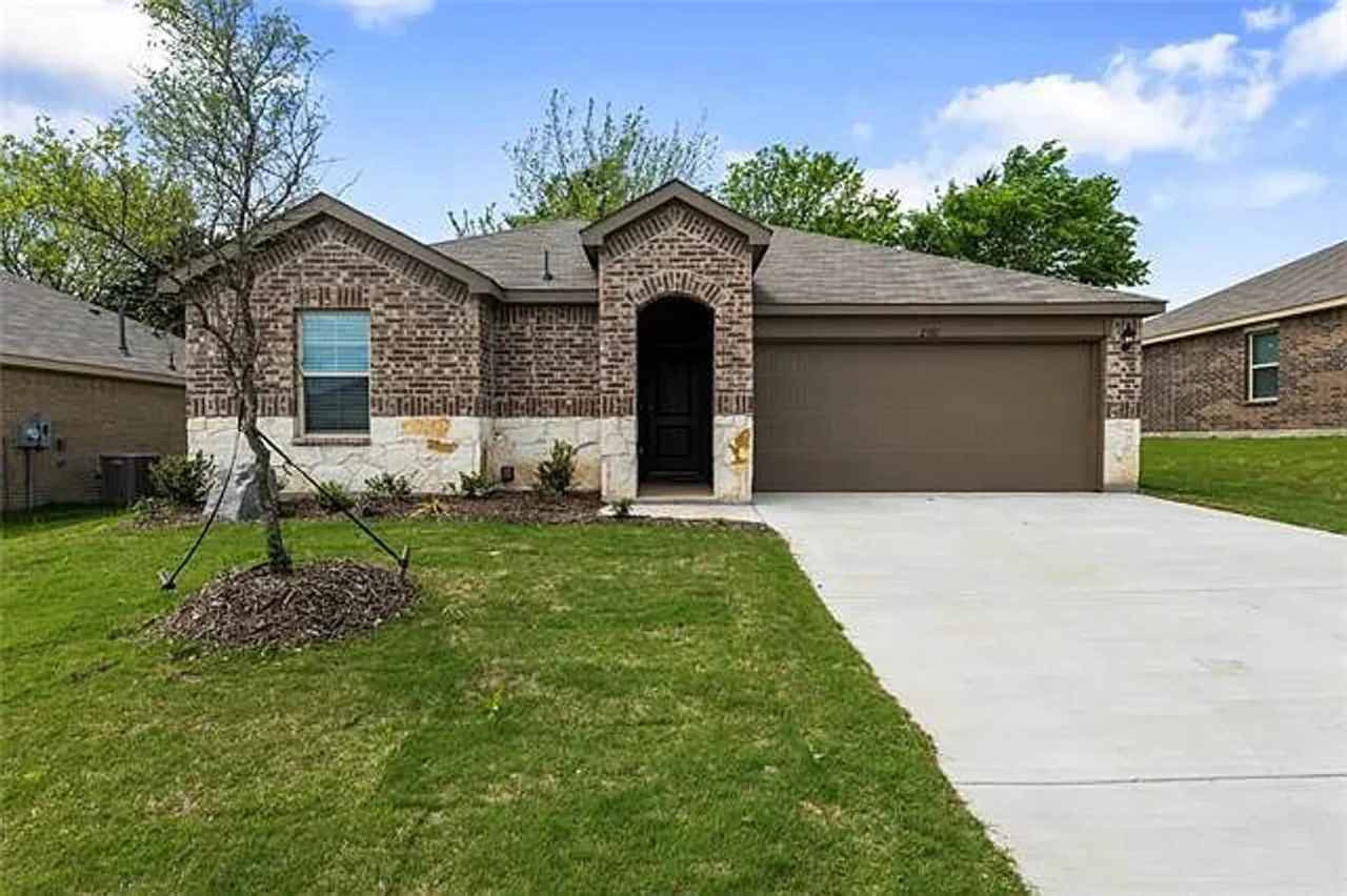 Spacious 3-Bed, 2-Bath Home with Attached Garage — Move-In Ready