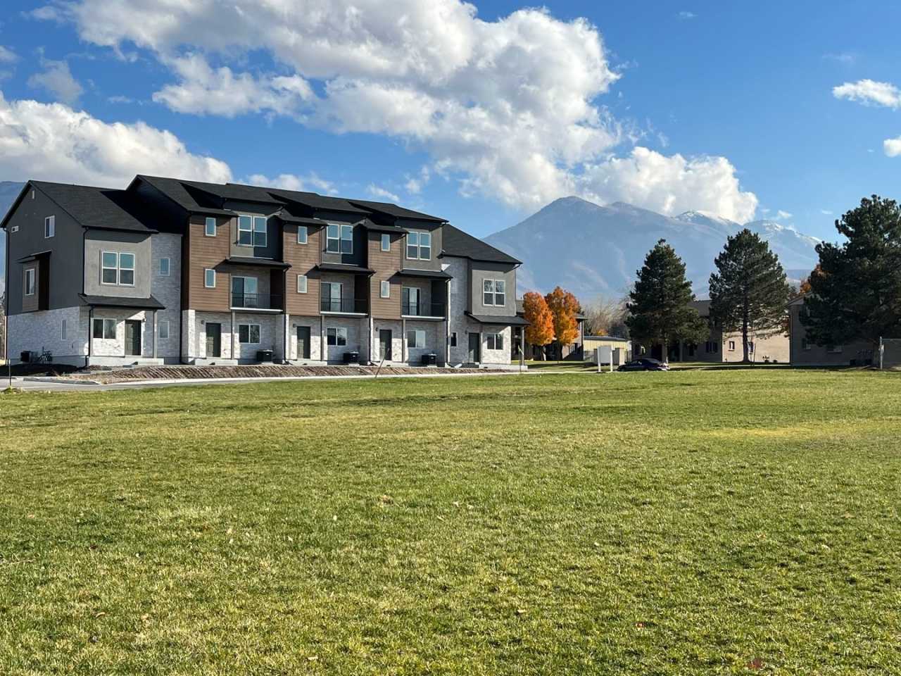 Modern Townhome Living in Tooele