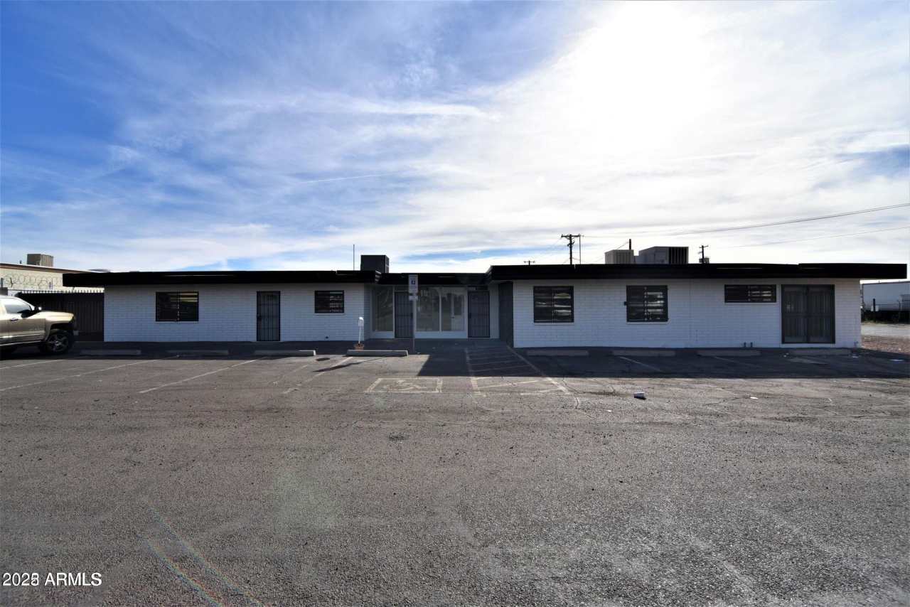 4155 W WHITTON Avenue