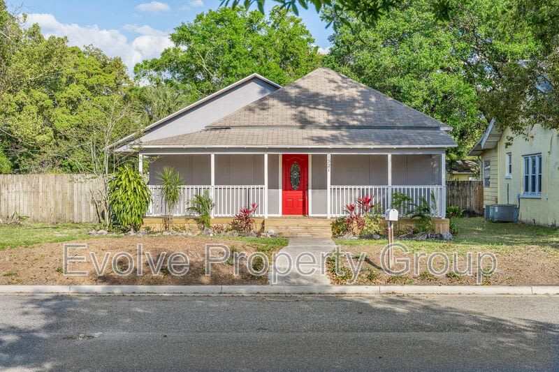 1521 Massachusetts Ave