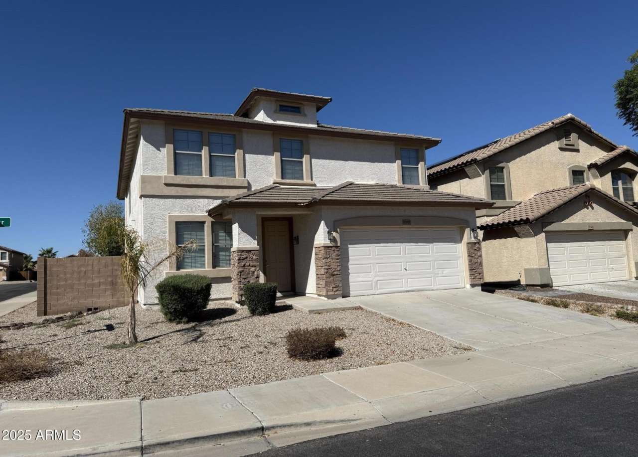 11752 W FOOTHILL Drive