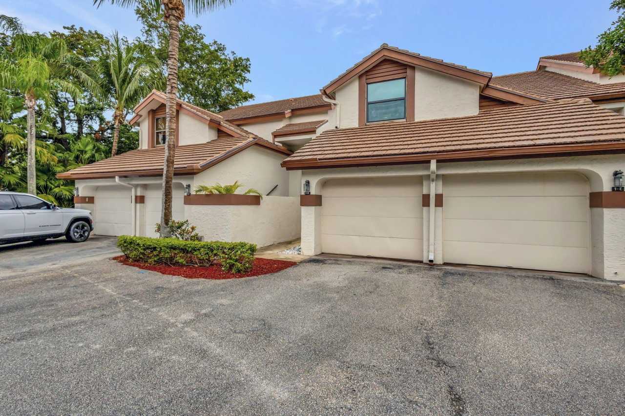 12660 Shoreline Drive