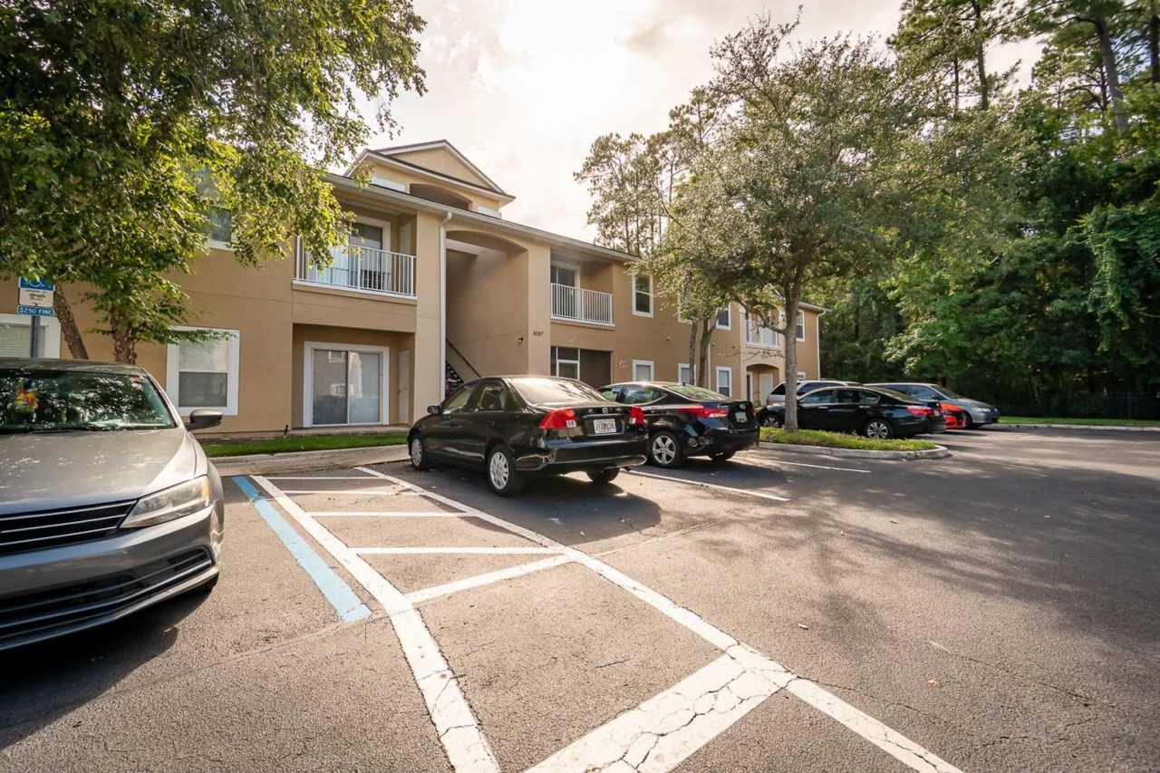 ***HOLIDAY SPECIAL NO RENT FOR DECEMBER*** Spacious 2BR/2BA Condo – First Floor, Gated, Close to Everything