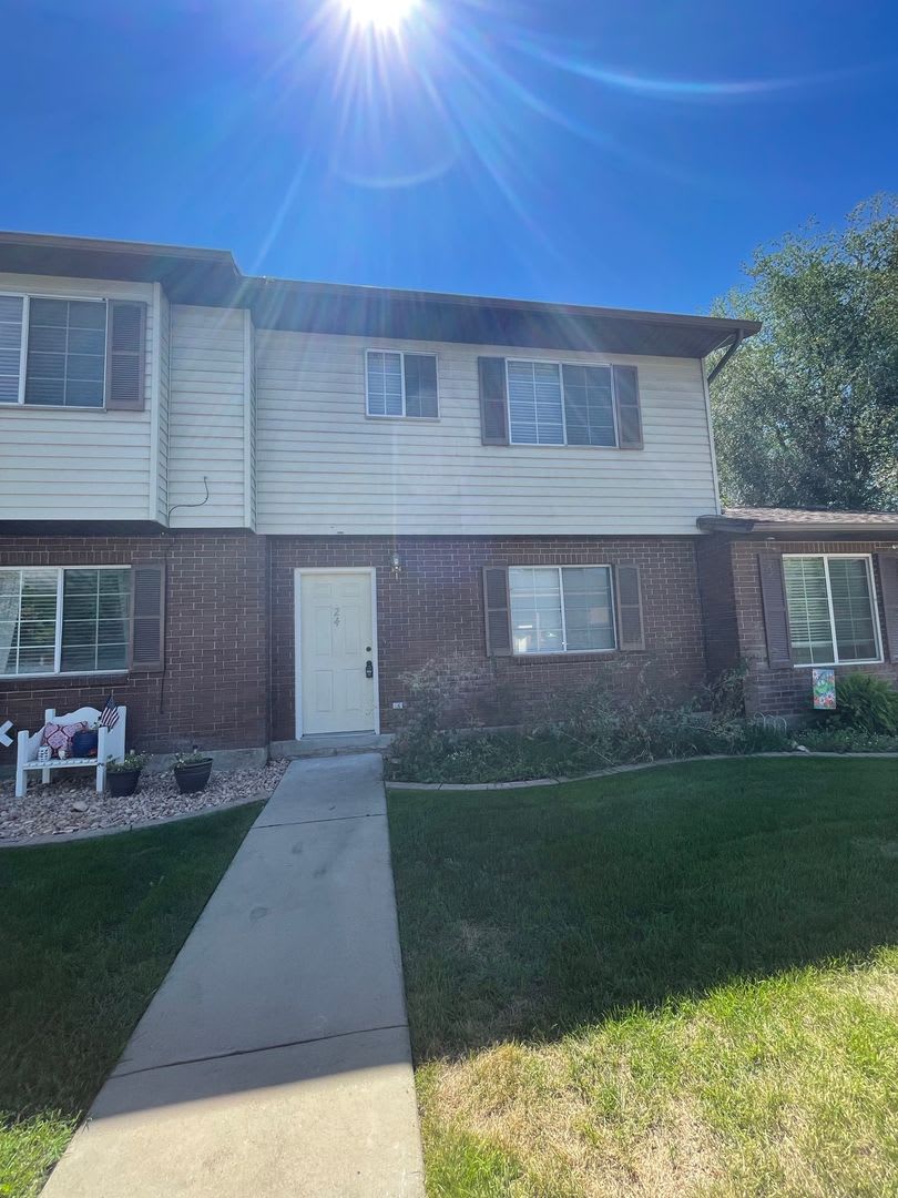 Remodeled Provo Townhome!