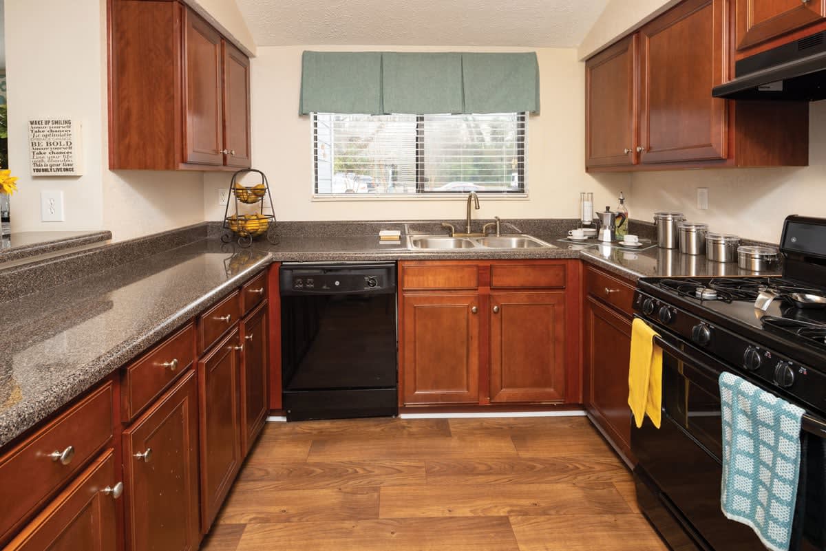 Chatsworth Apartments