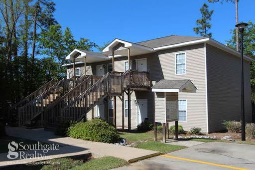2 Square Apartment Homes