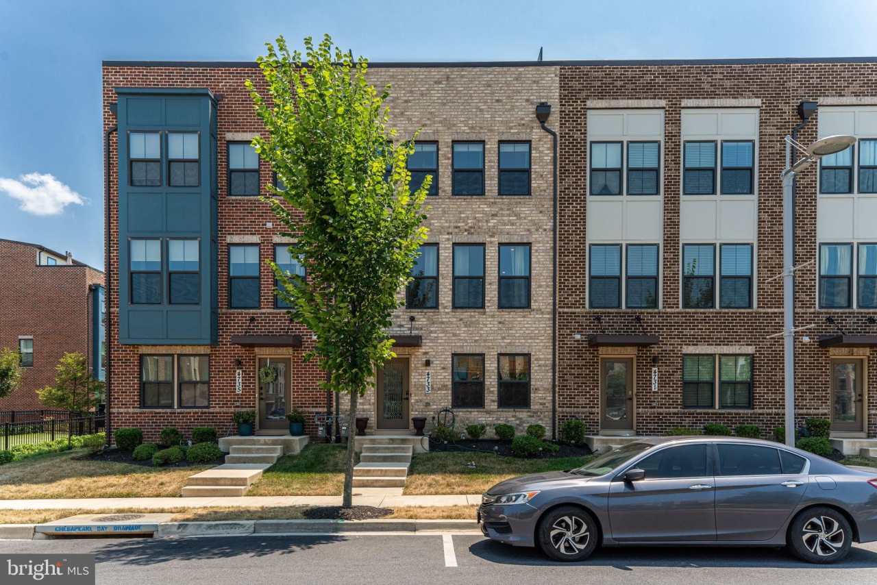 4733 TOWNE PARK Road