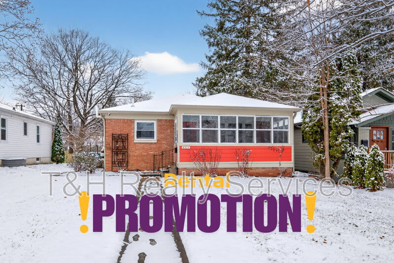 6414 Broadway Street