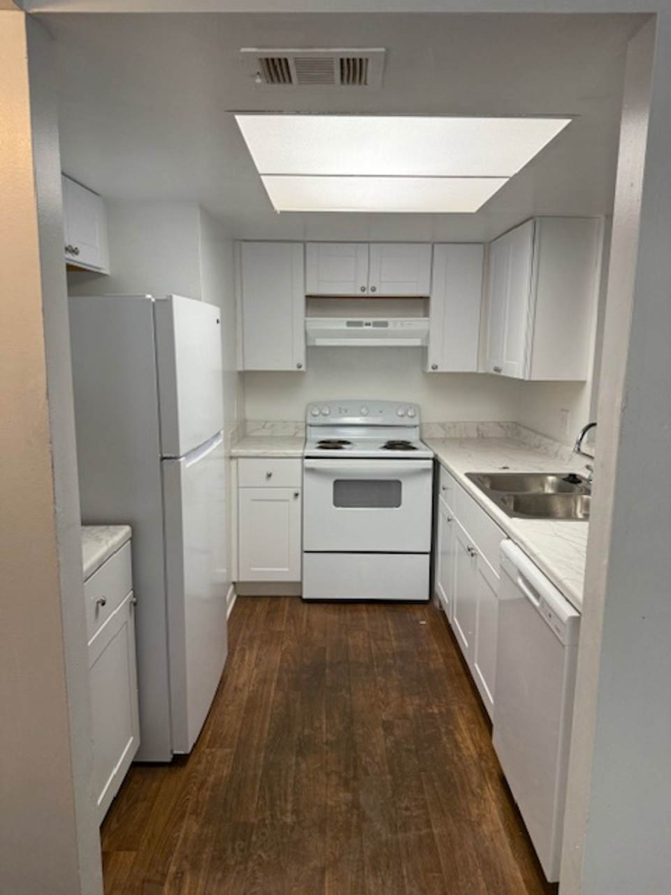 Coral Gardens one bedroom condo