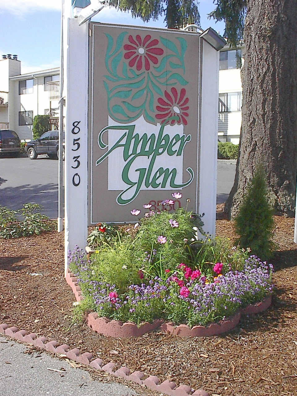 Amber Glen