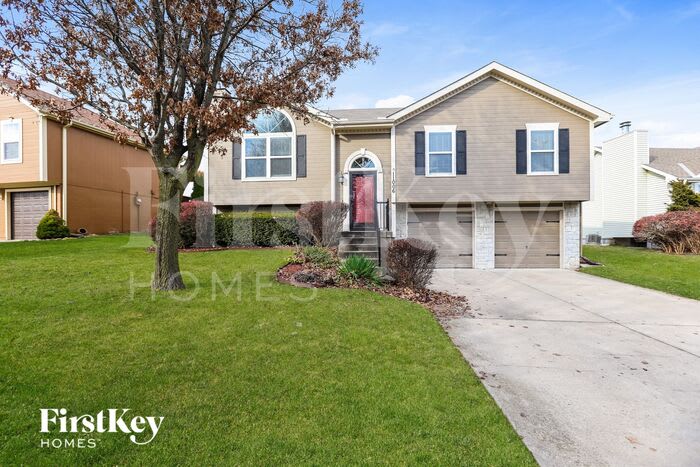 11006 North Lewis Avenue