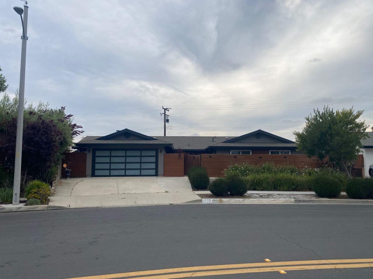 Beautiful ADU in back house in Camarillo