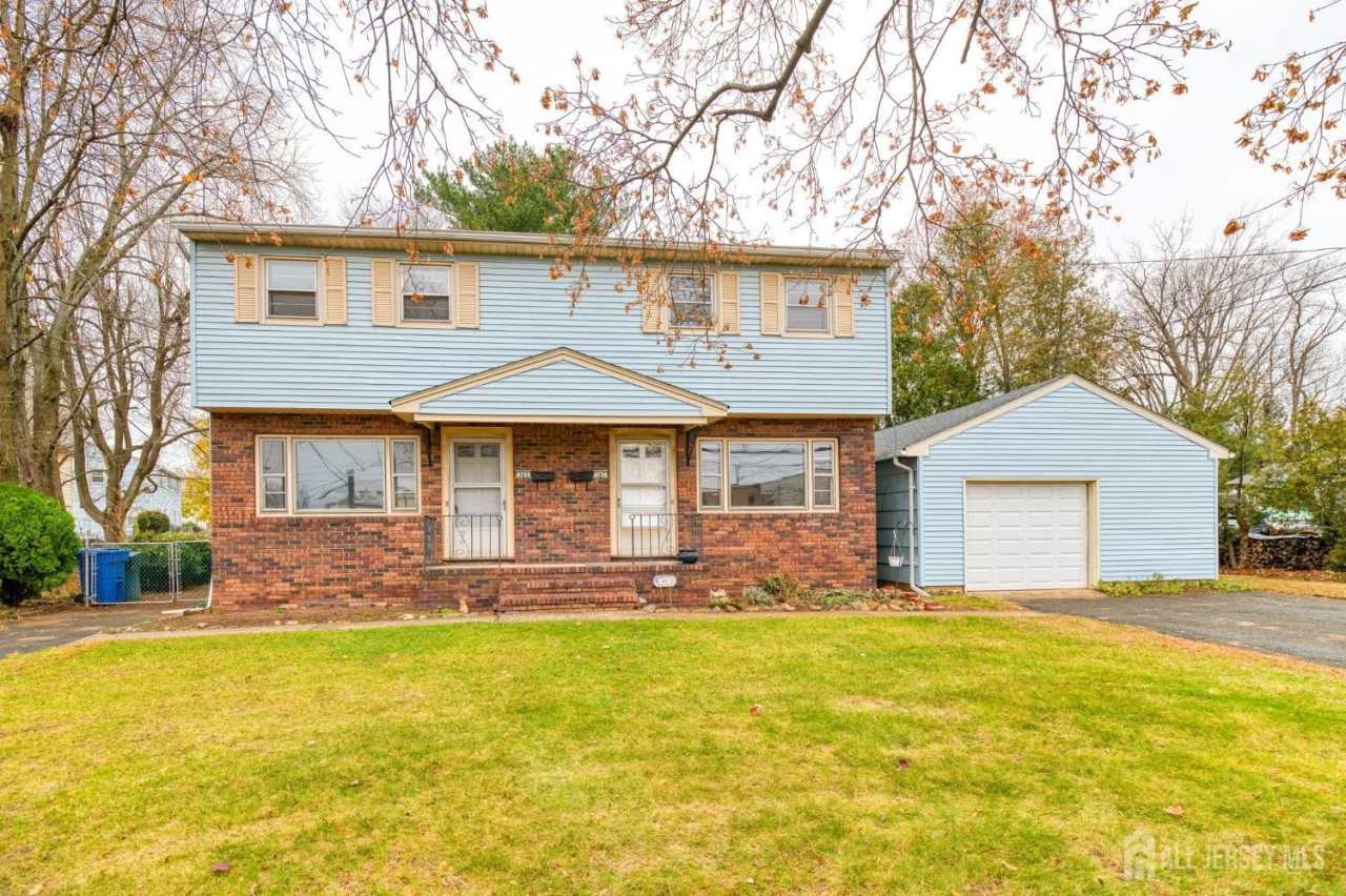 347 Lincoln Boulevard