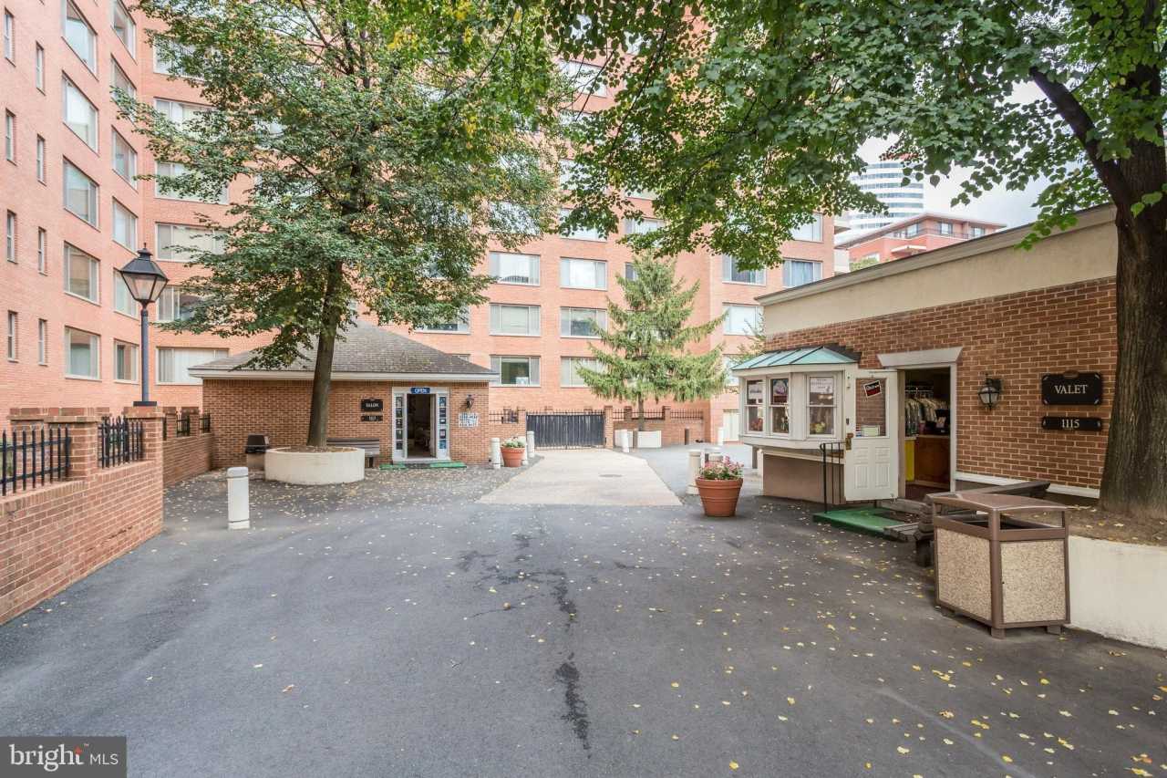 1021 ARLINGTON Boulevard E unit: 905