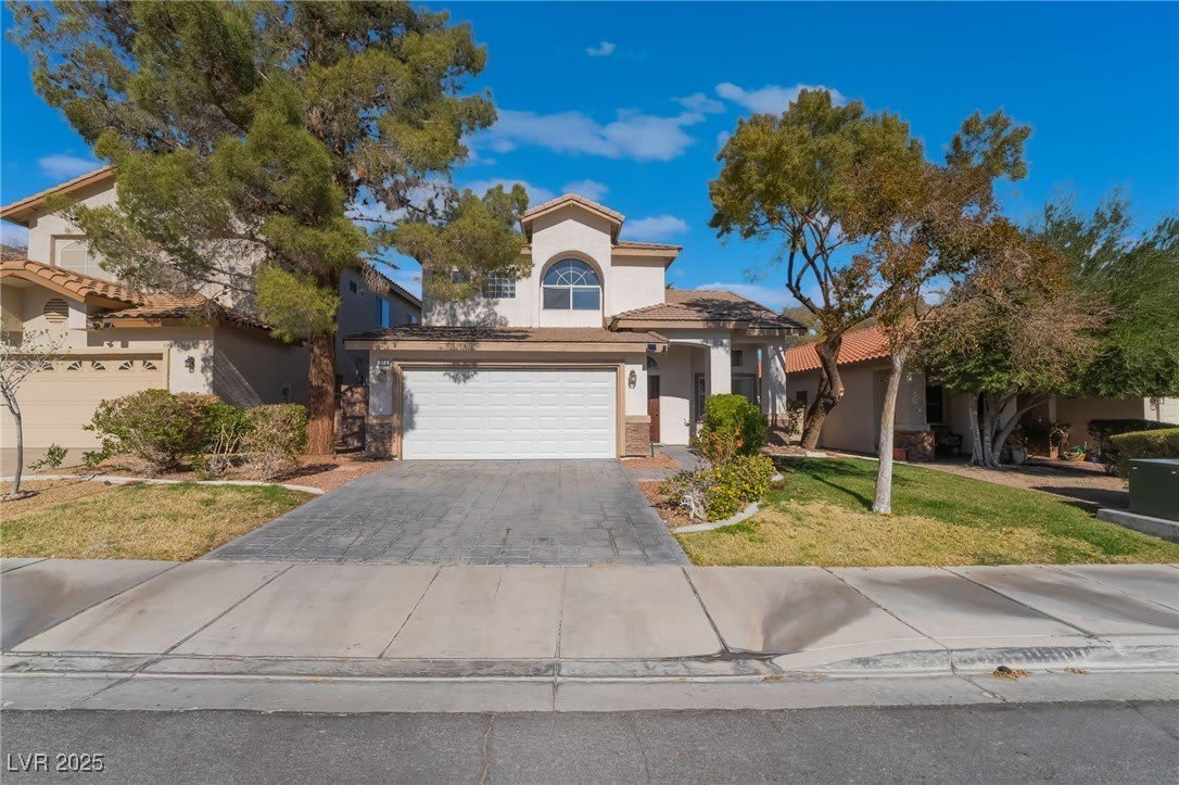 972 Upper Meadows Place