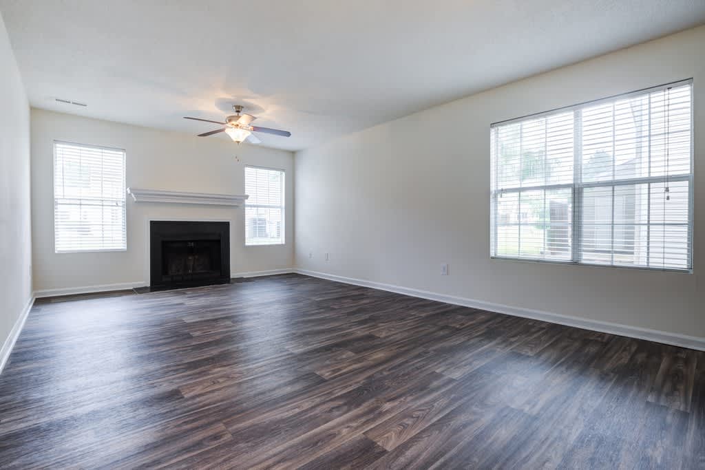 Ashmore Bridge Estates Apartment Homes