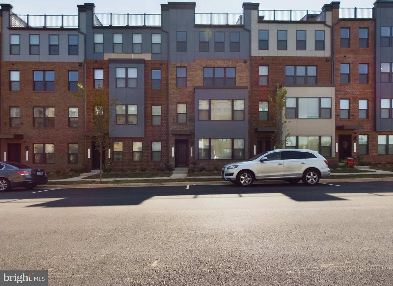 43801 MIDDLEWAY TERRACE