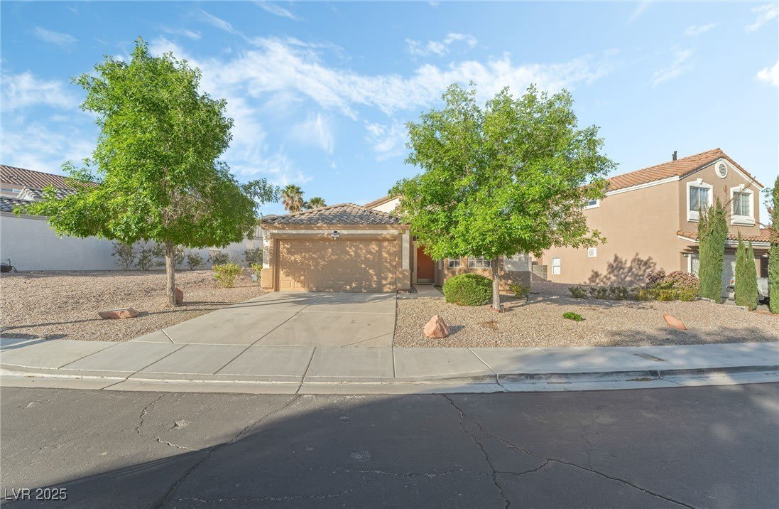 1509 Silver Sunset Drive