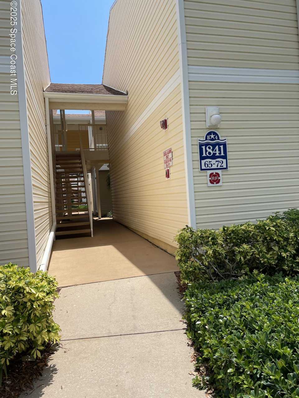 1841 Island Club Drive unit: 67