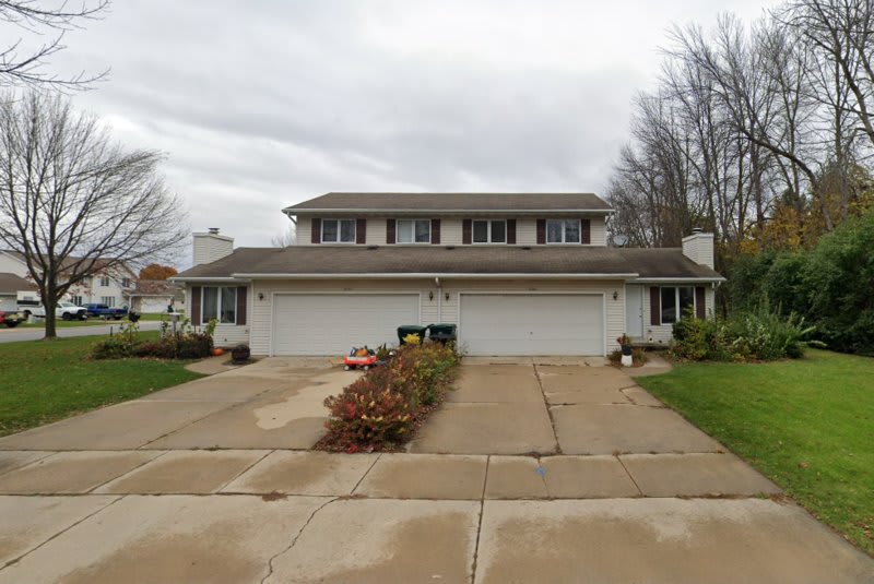 2008/2010 Schanock Drive - 2010