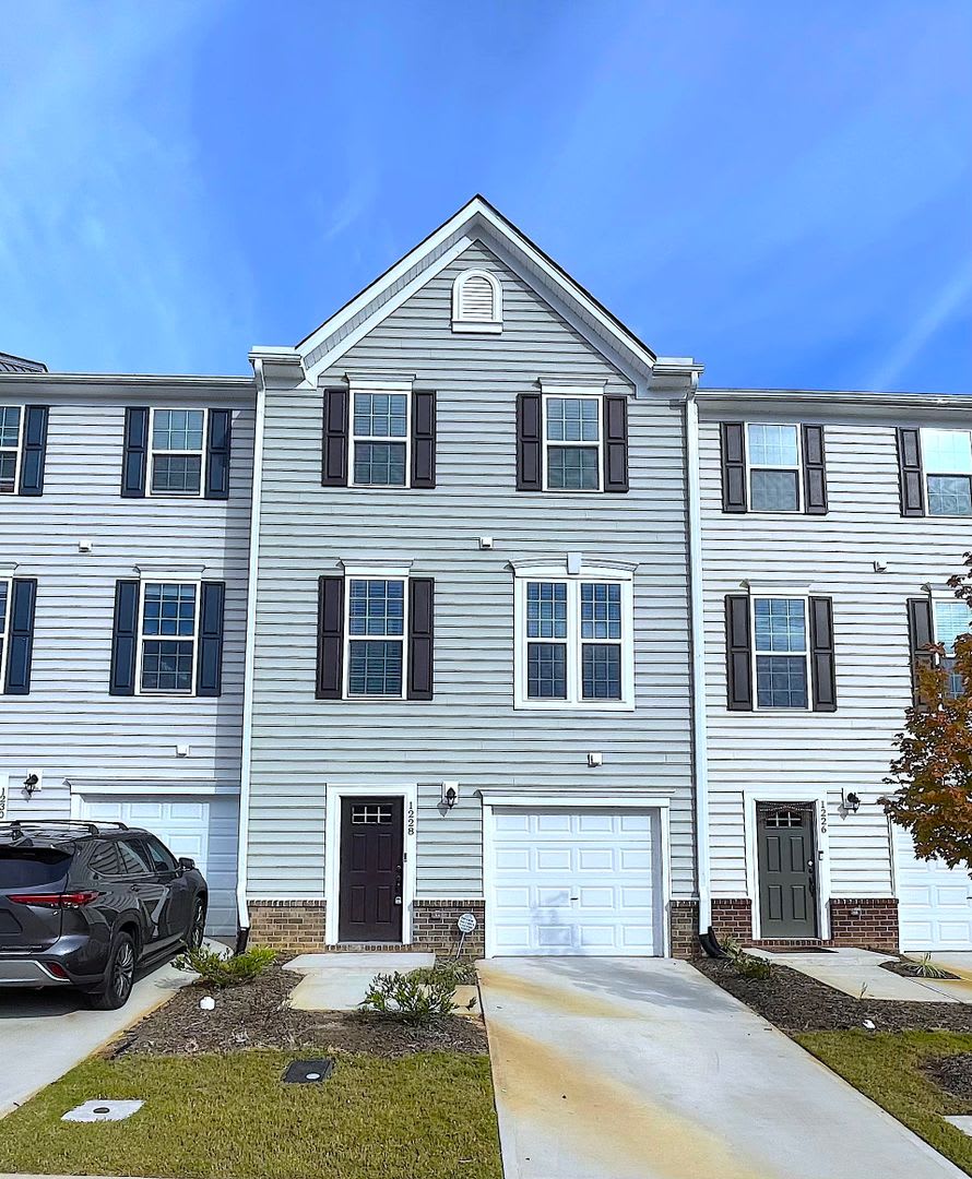 Like New 3 Story Townhome in Durham!